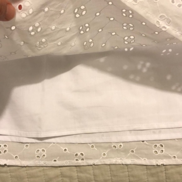 J.Crew Eyelet off-the-shoulder dress👗 - Picture 7 of 7